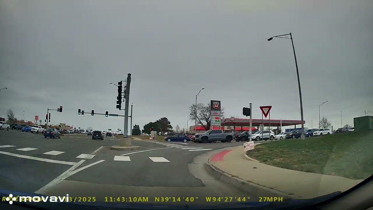 Shoulder Driver Kansas City XG4D2T License Plate