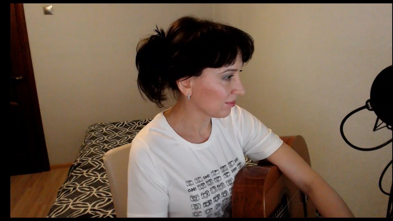 слушать я мечтала о морях и кораллах