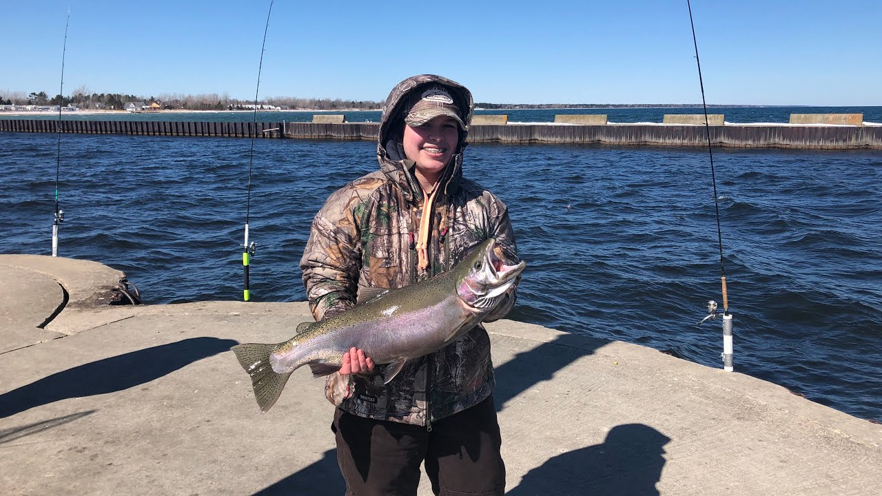 STEELHEAD FISHING the AUSABLE RIVER IN BEAUTIFUL OSCODA MI - YouTube