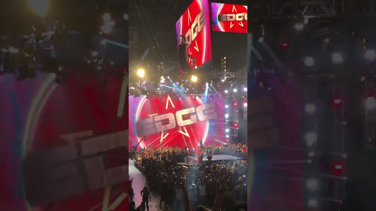 WWE: Edge Entrance SMACKDOWN August 6, 2021 Tampa, FL 😎🔥😎🔥