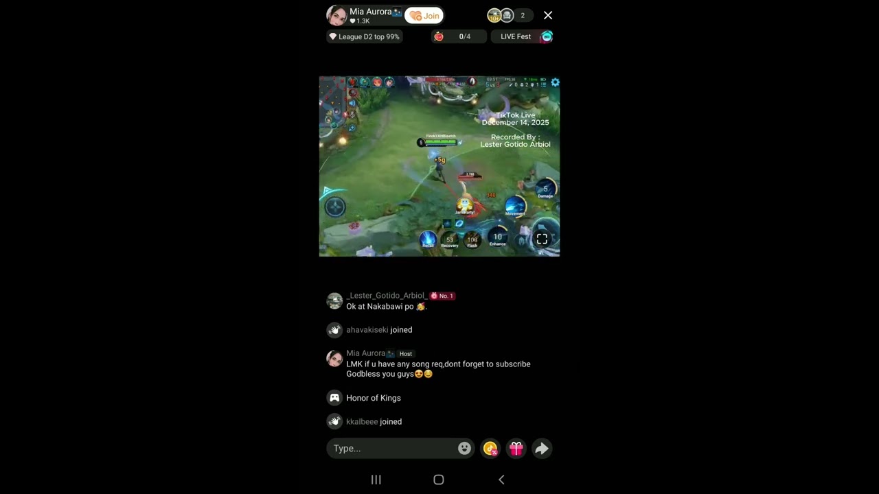 Sophia Reola Live 4