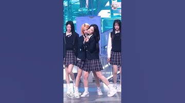 학창시절 기억 조작해주는 트리플에스 김유연