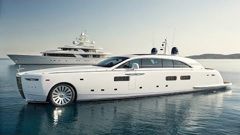 Rolls-Royce Yacht in Snow White – Ultra Luxury from Every Angle!"