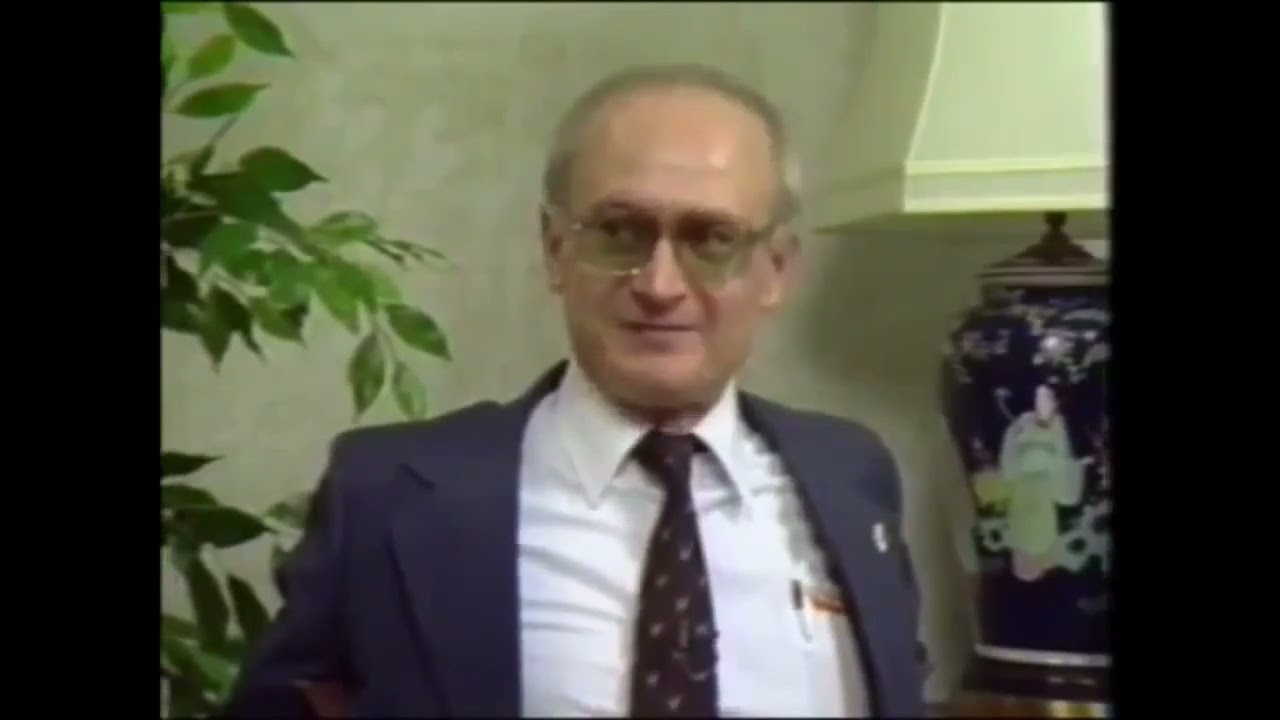 How to destroy a country in 4 steps!