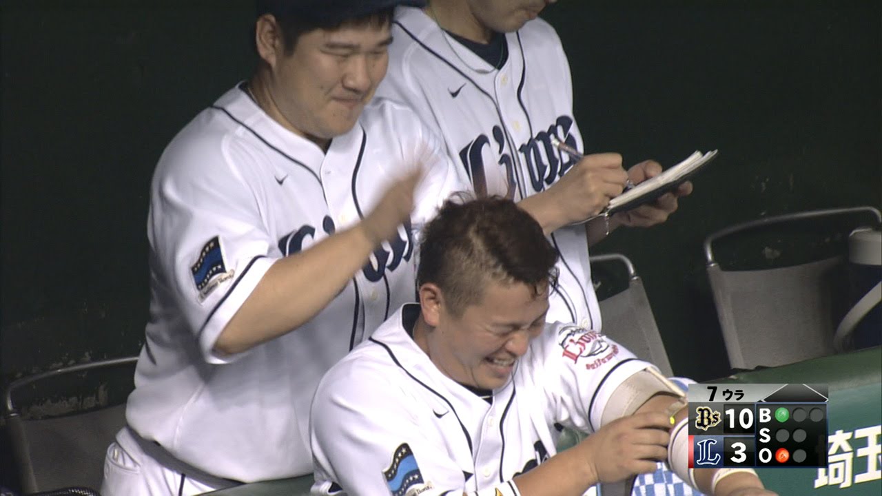 【プロ野球パ】岡田がプロ初アーチ！ 先輩・中村もハイテンションに 2015/07/08 L-Bs
