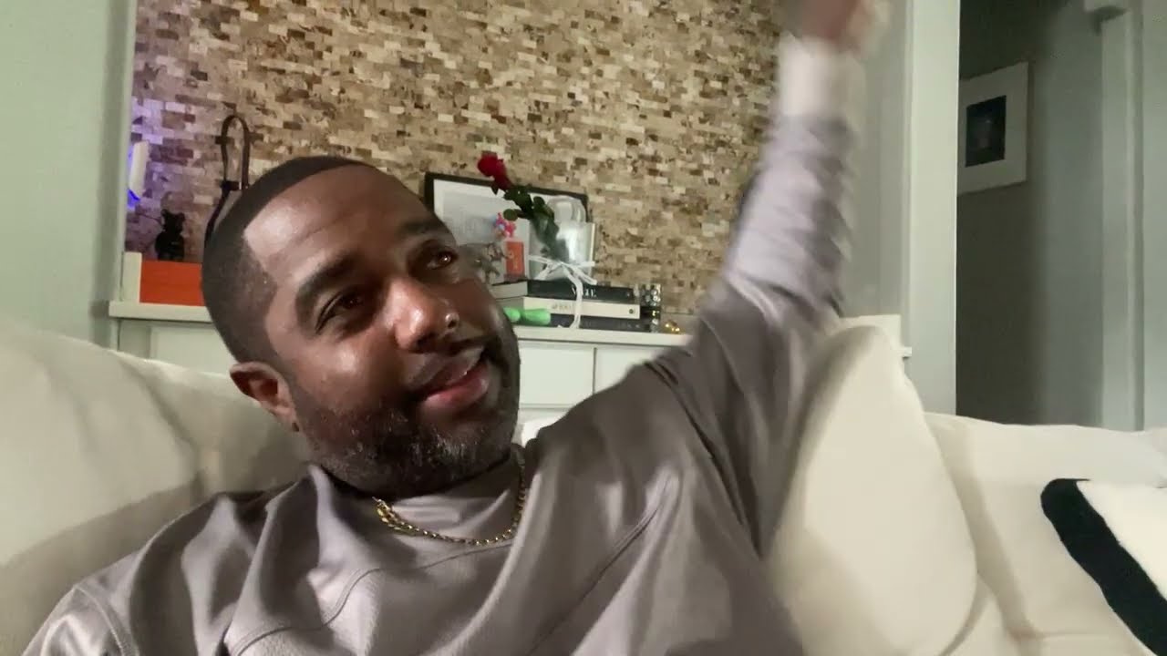 Why Do Men Ask For Pics? 