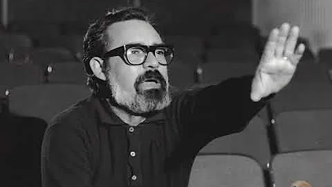 Qual é a linguagem do teatro?