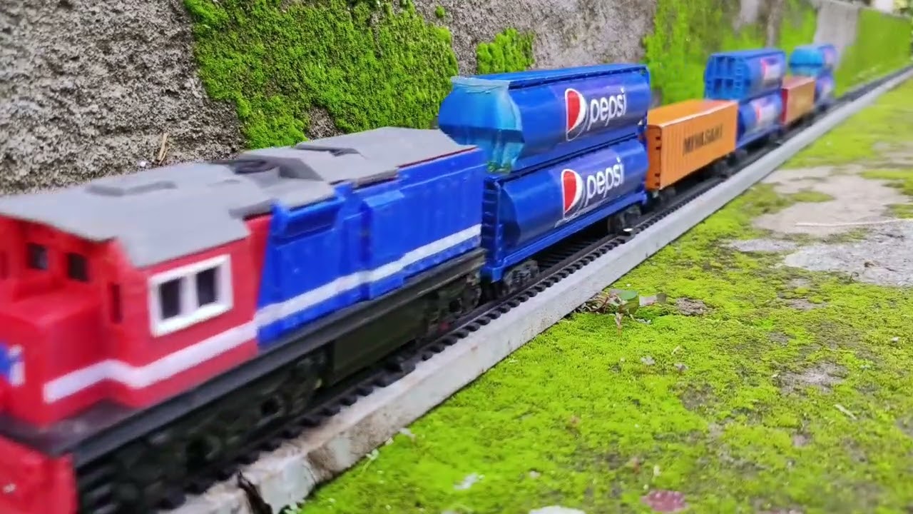 walmart rail king train set review - rail king classic train crash - rail king locomotive