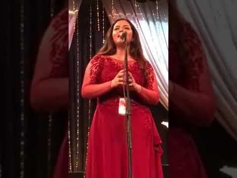 الفنانة ايمان عبد الغنى تتالق فى غناء انت الحب وانت ياغالى عليا كله فى حبك يهون