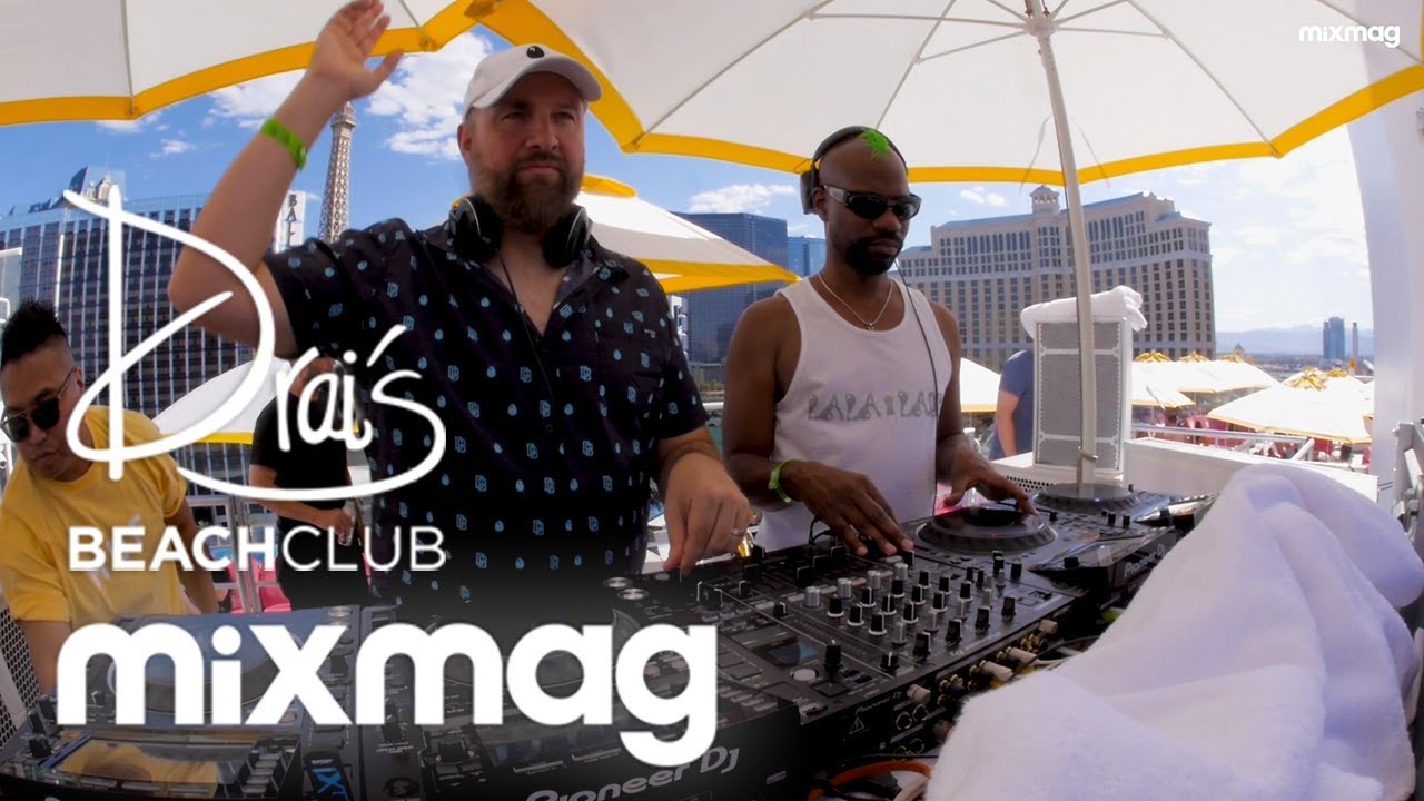 CLAUDE VONSTROKE b2b GREEN VELVET at Drai's Beachclub deep blue sea 3