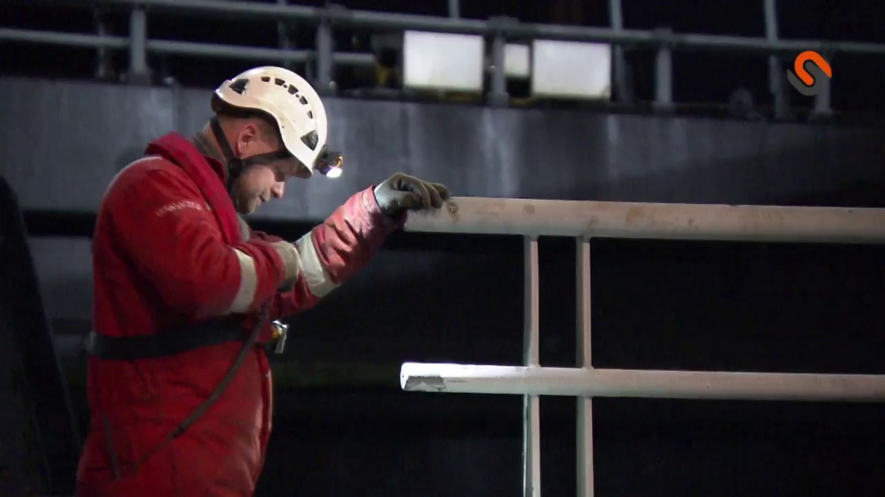 SOLIDD - Montagewerkzaamheden Buitenhoofdbruggen zeesluis Farmsum