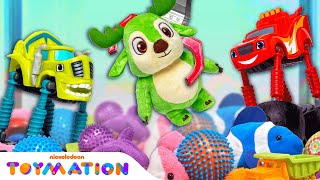 Claw Machine Surprise W Blaze, Loud House, & Deer Squad Toys Toymation