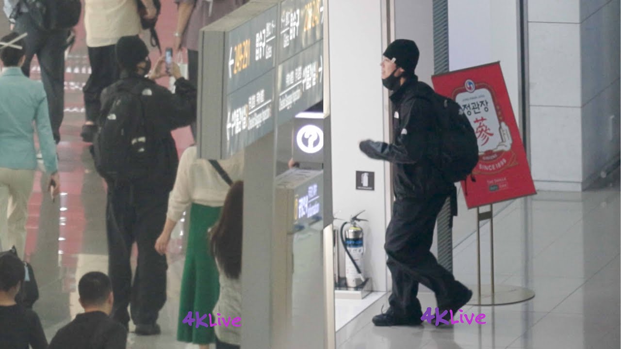 20250916 박보검 Park Bogum Incheon ICN 공내 정관장 가게에 인사하고 사진찍다 when Depart to US for BE WITH YOU FM Tour