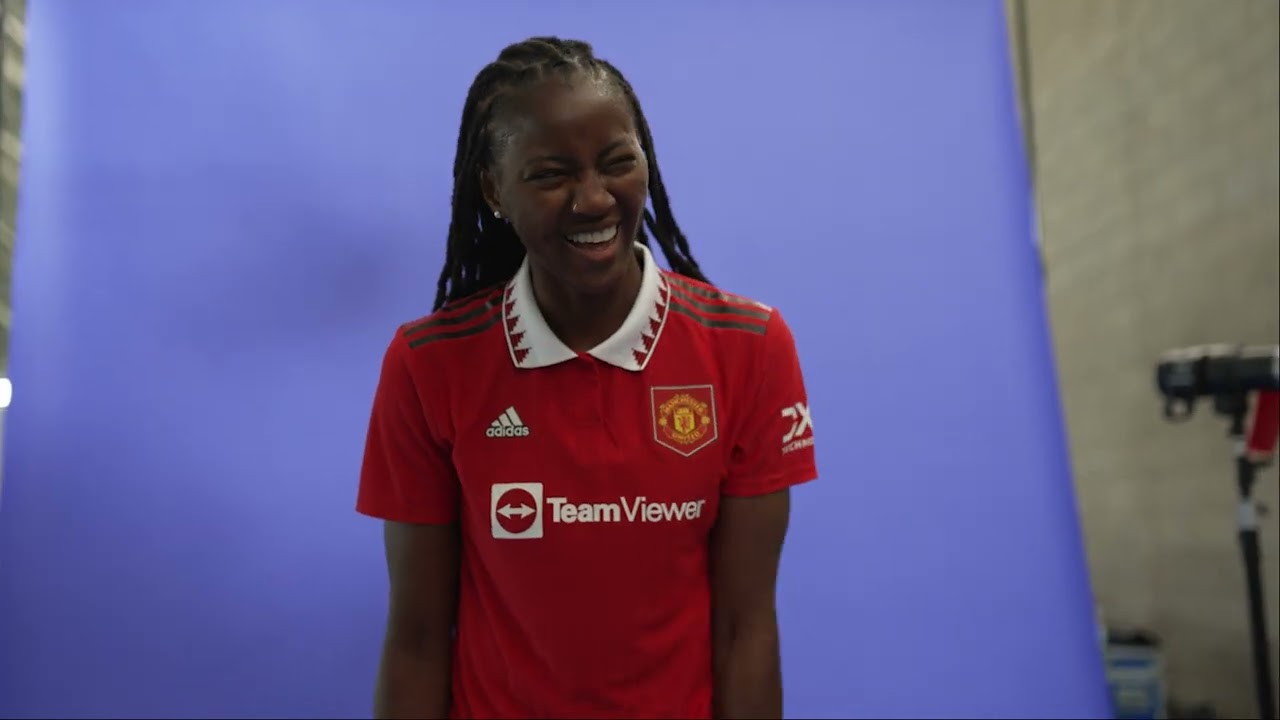 Manchester United Signing Video: Aïssatou Tounkara