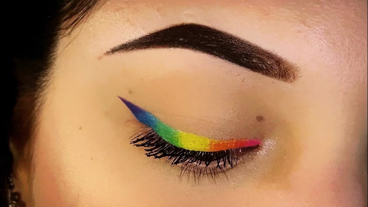 TRUCCO EYELINER ARCOBALENO - YouTube