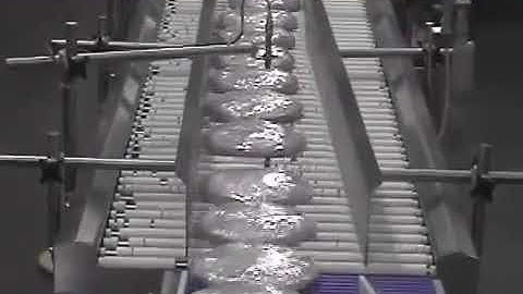 Continuous Motion Side Seal Wrapping Pizza with Bakery System LUG Infeed - STB-205SSCR -