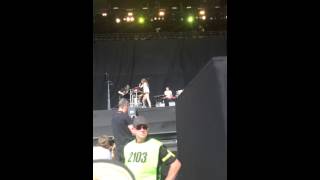Haim - Falling (T in the Park 2014)