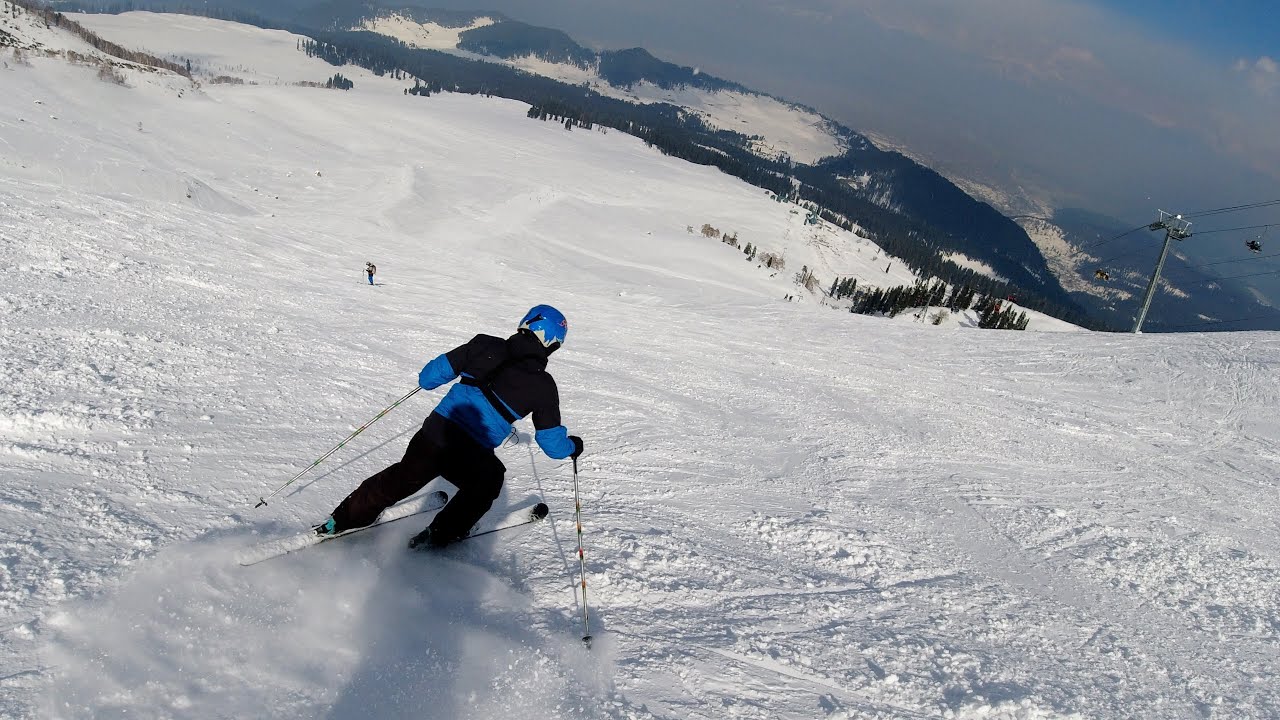Chair Lift Skiing at Gulmarg, India. Sharing 2 years of Skii experience