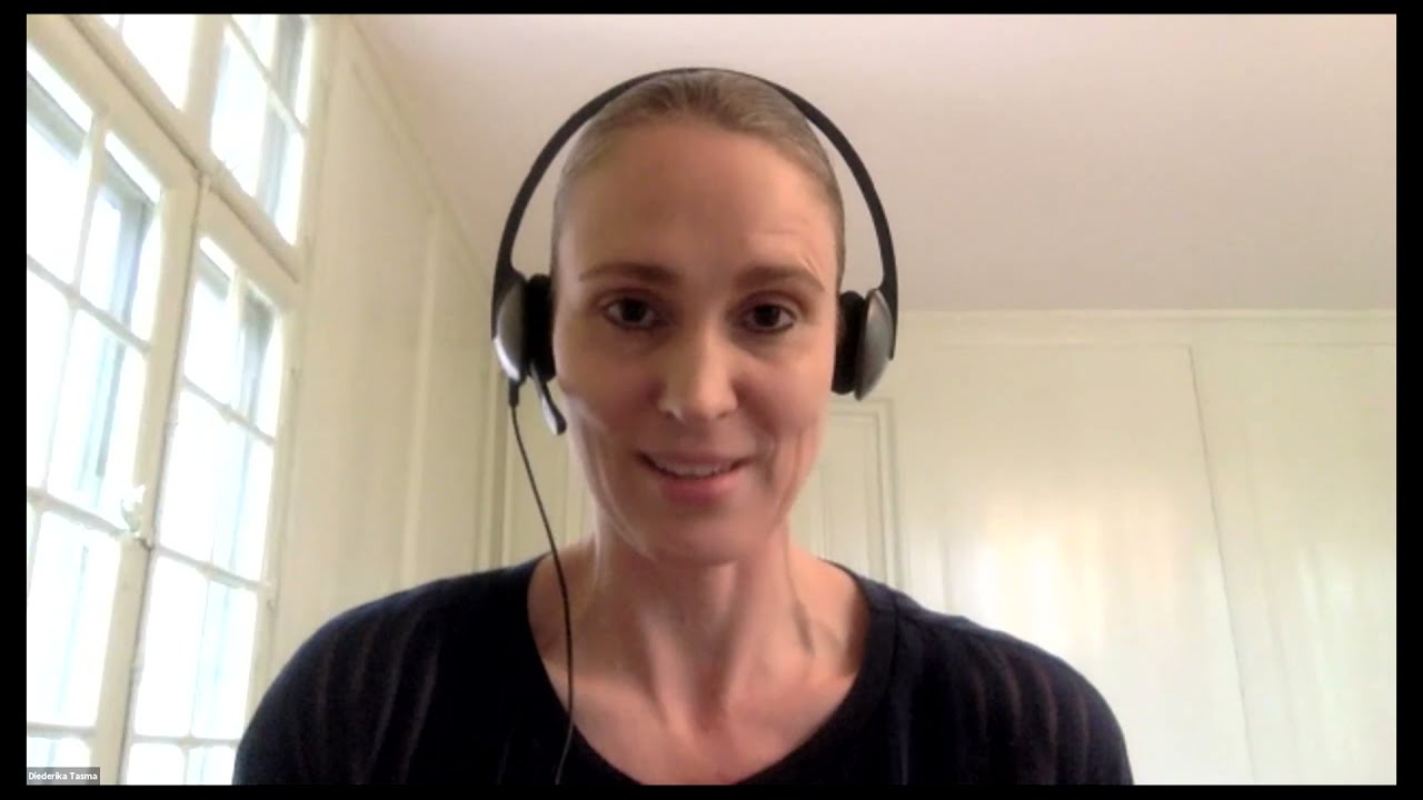 Overcoming fear of flying with the wingwave-method - Diederika Tasma-Schüller