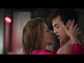 Miray Daner Kiss 