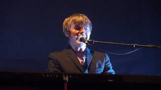 Neil Finn (Crowded House/Split Enz): Message to my Girl (live) 2010