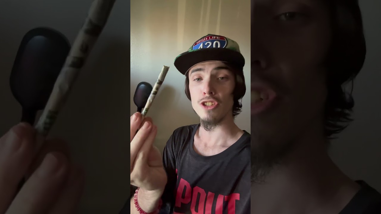 Boutta hotbox my closet with the $100 joint