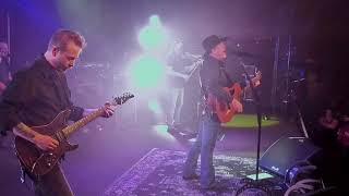 Tracy Lawrence - Sticks And Stones (Live At Billy Bob's Texas)