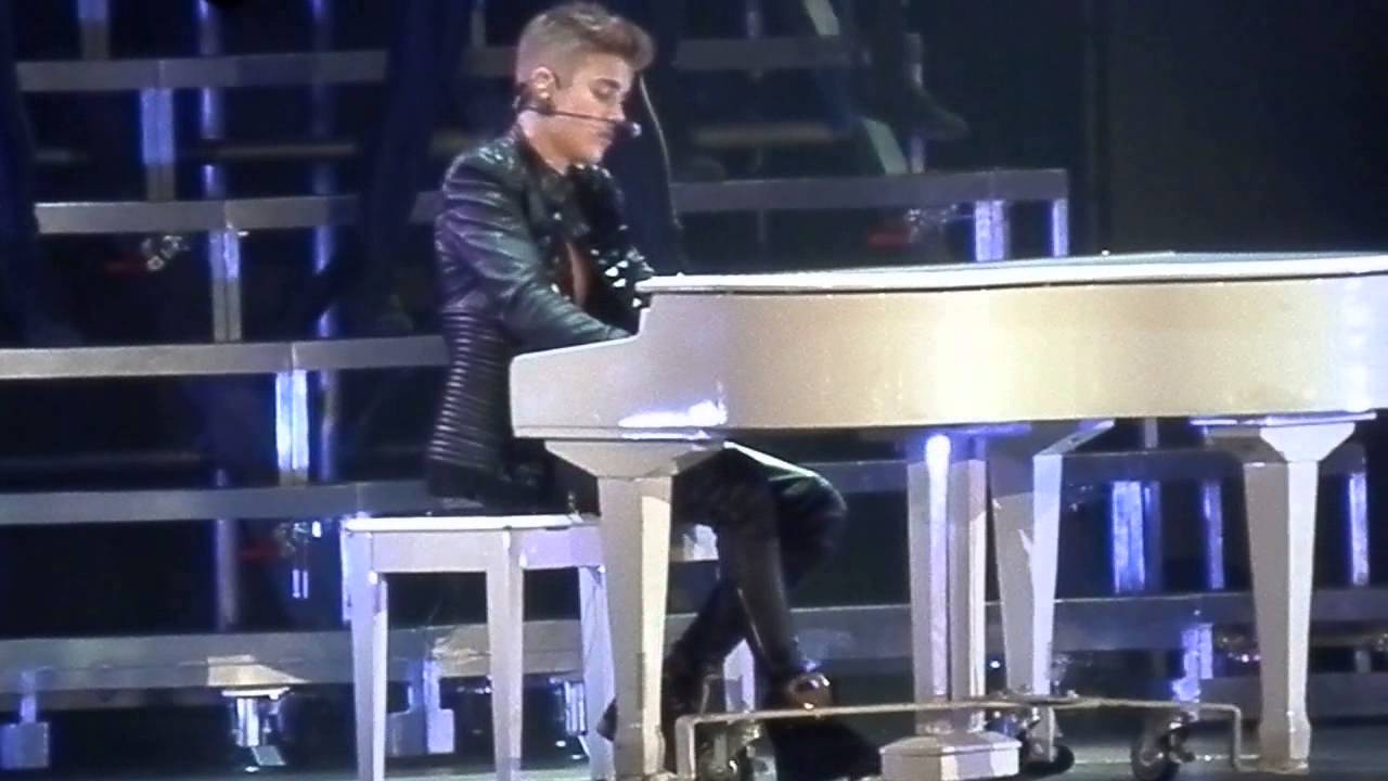 Justin Bieber - Believe - Believe Tour Belgium (sportpaleis) 10/04/2013