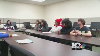 Job seekers hunt for good-paying, full-time work in Roanoke