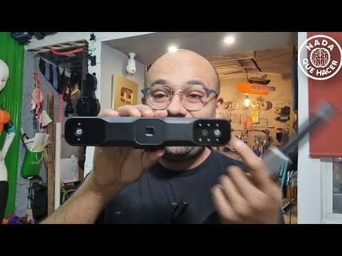 Compré un Mustang al camarógrafo y lo hice miniatura con el Revopoint