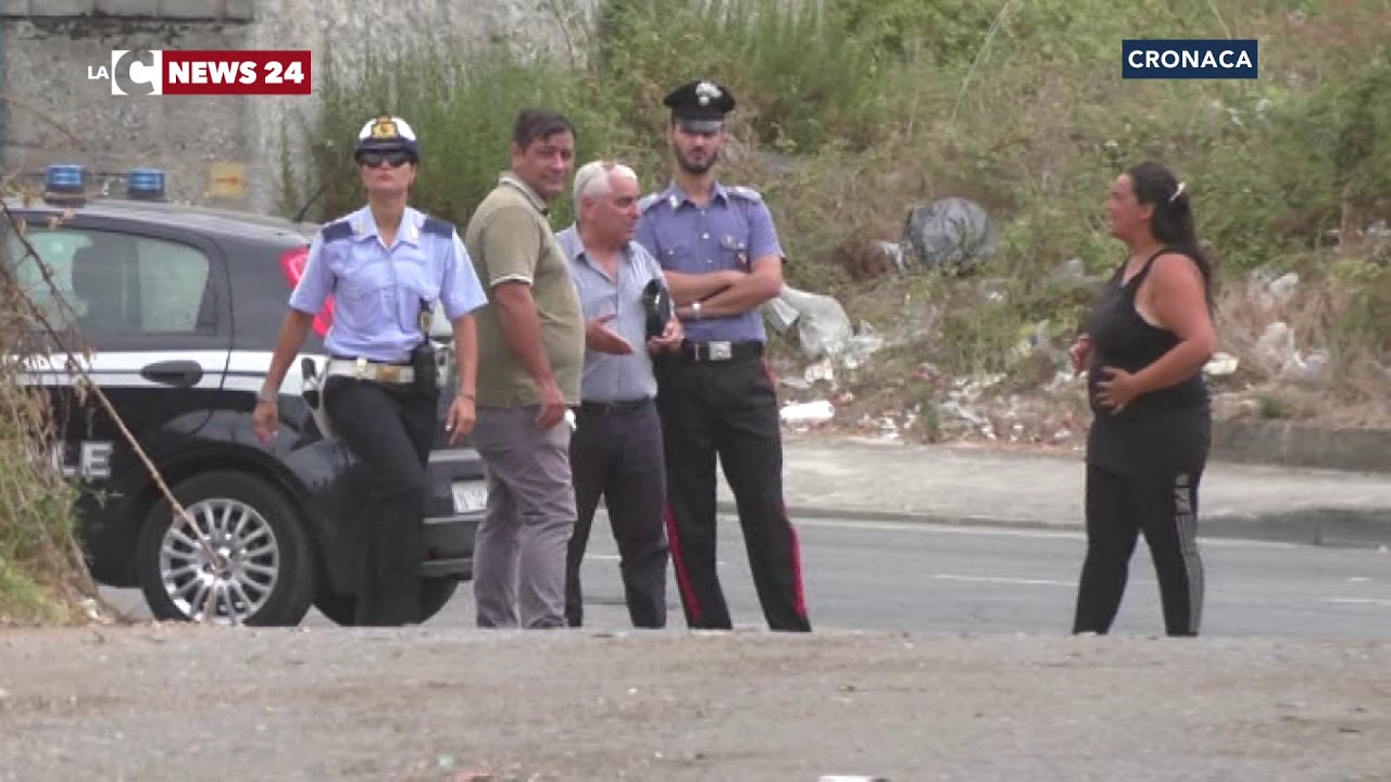 Lamezia, campo rom: avviata la bonifica