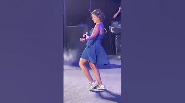 إنت عارف ليه بحبك ليه وحبك ليه بيحلالي روبي إنت عارف ليه الليلة حلوة حفل عيد الربيع Shorts 