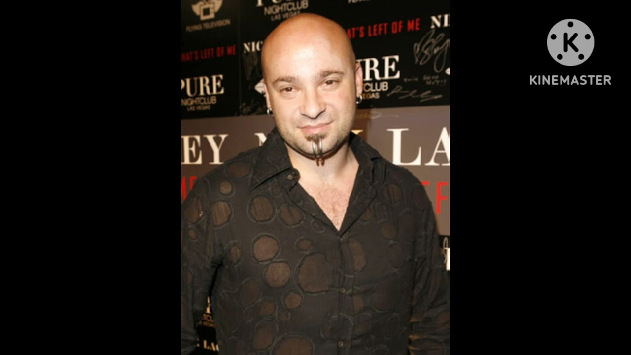 David Draiman (Disturbed) sings Bad Apple