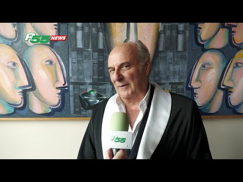 Video Varese - E bravo Gerry Scotti, neo dottore dell'Insubria!