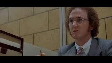 A corrupt lawyer brings down the Chicago Mob