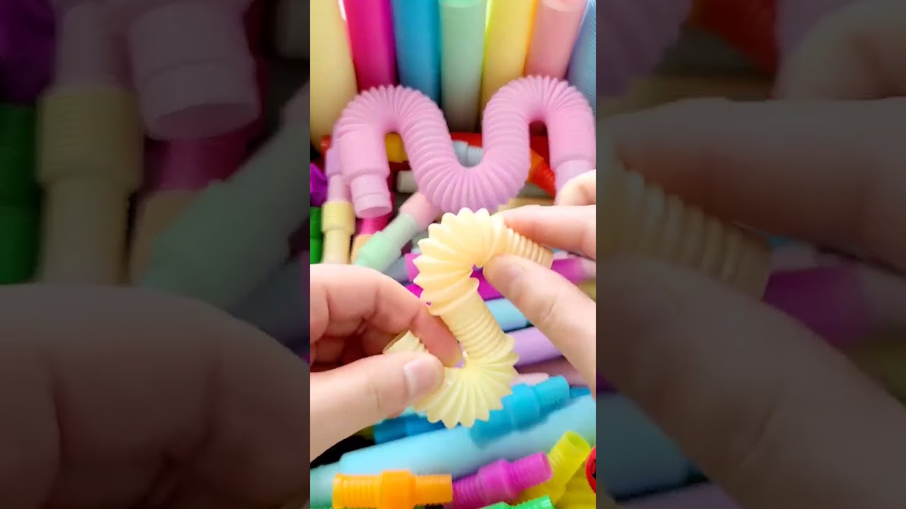Toys flexible pipe arts