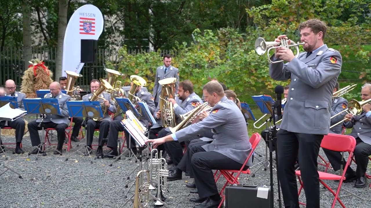 Heeresmusikkorps Kassel 3.10.2022 Auftritt in Berlin Tag der offenen Tür Hessische Landesvertretung