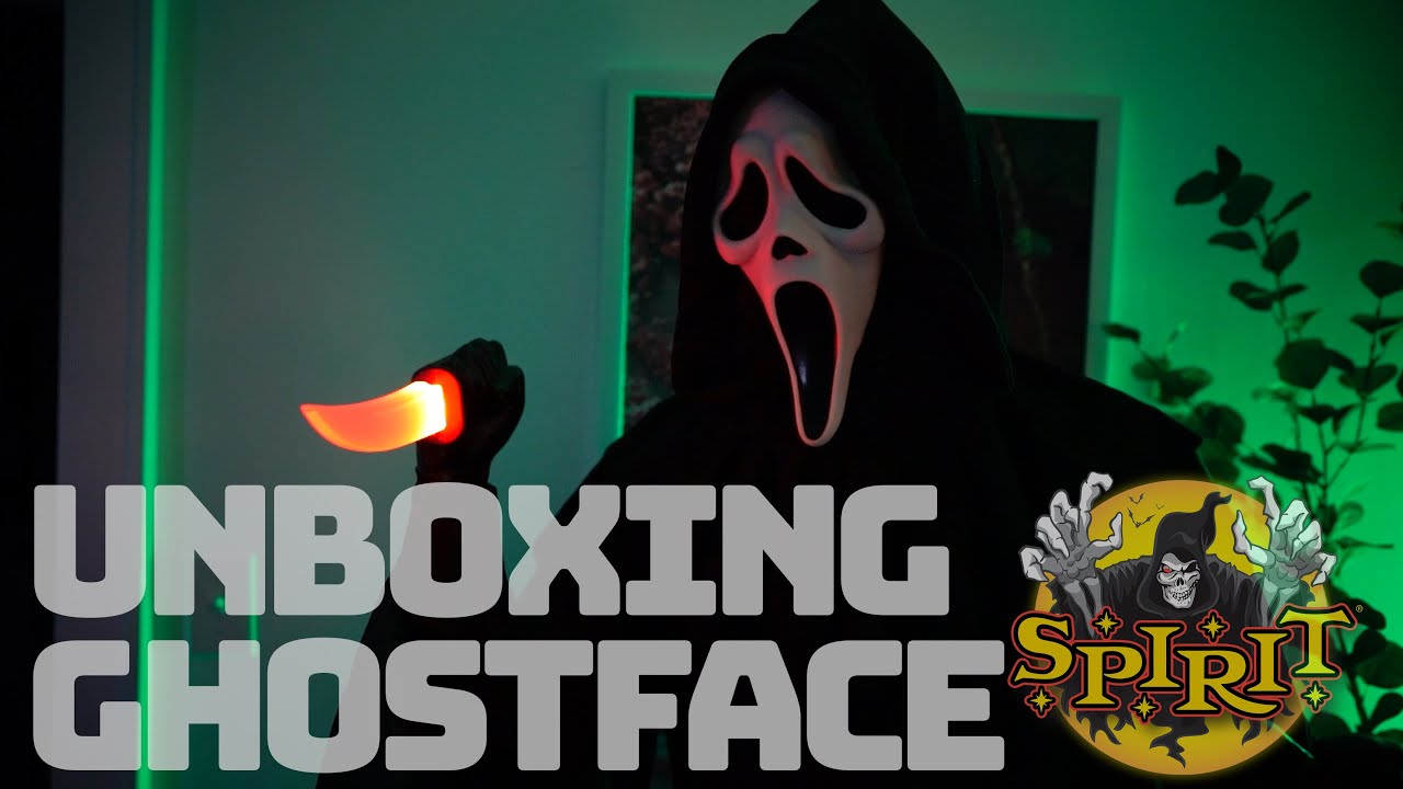 Распаковка и установка маски аниматроника Ghostface и маски Scream в честь 25-летия