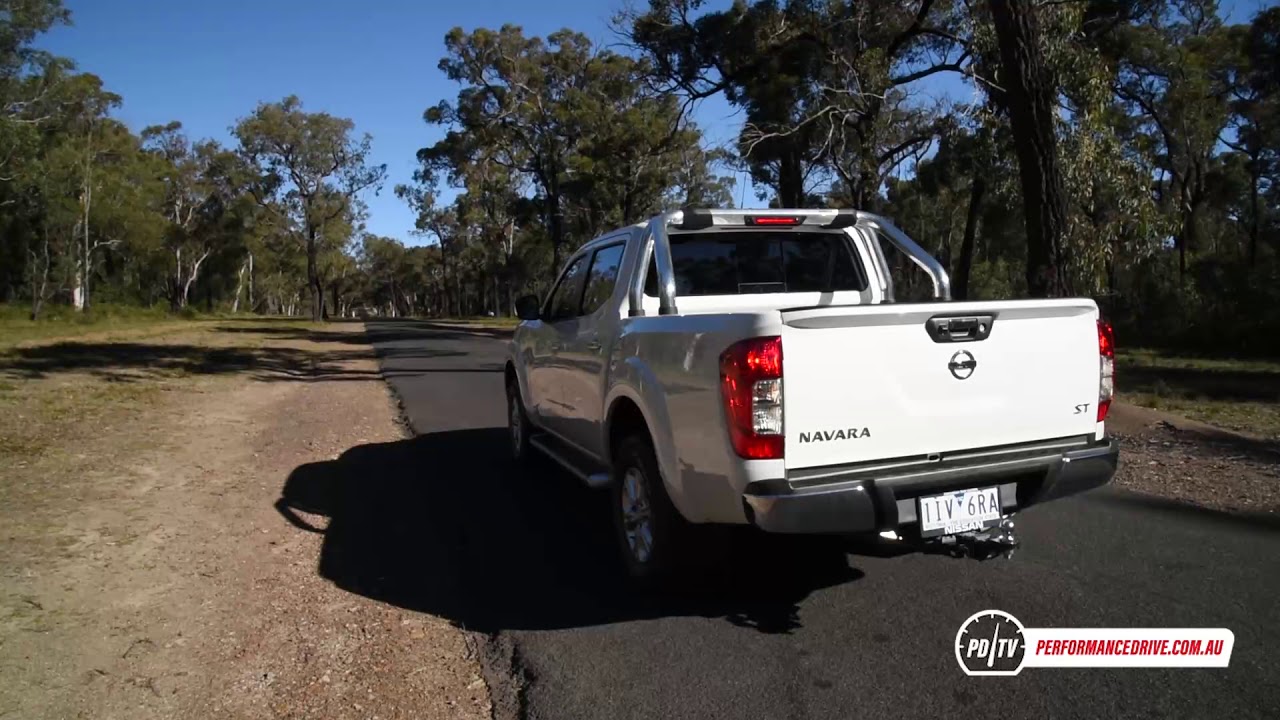 D23 Engine 2017 Nissan Navara ST (D23) 0-100km/h & engine sound - YouTube