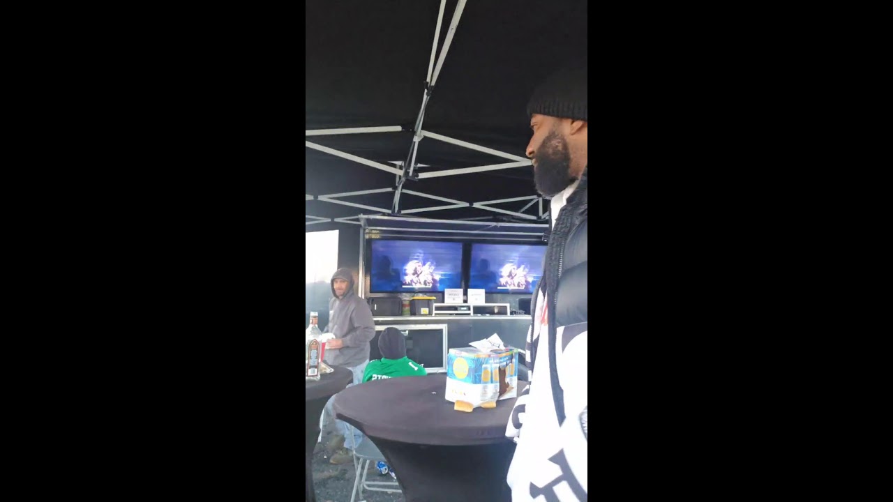 Kicking it with cuz is live!