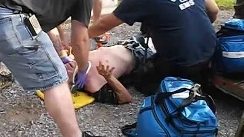 moonshine joes accident 001