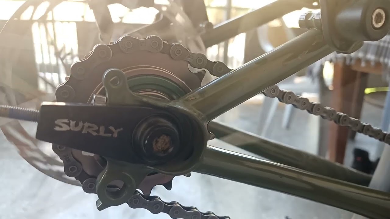 White Industries Trials Freewheel with Dumonde Tech Freehub Oil