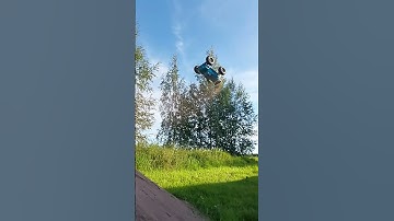 Arrma Notorious Backflip In Slow Motion 2 #shorts #rccar #backflip #slowmotion