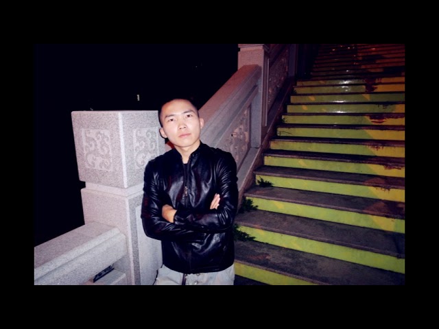 Tonton video musik {trackName} dari {artistName}