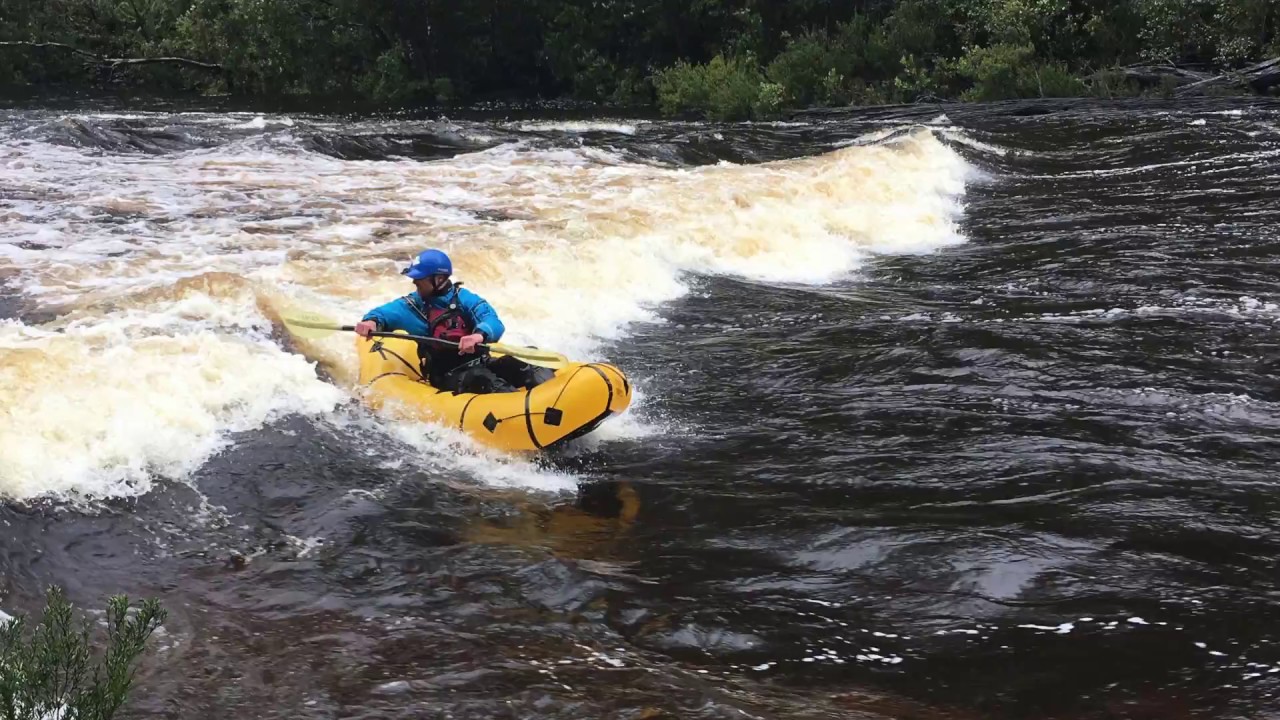 Packraft Surfing a 2017 Kokopelli self-bailer on the Picton River, Tasmania