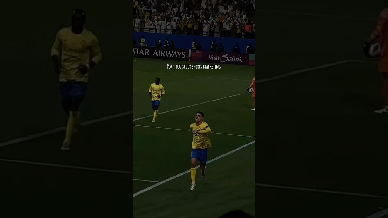 Sportmanagement Intro video by laramariecoutinho, Was verdient man mit Sportmanagement? 