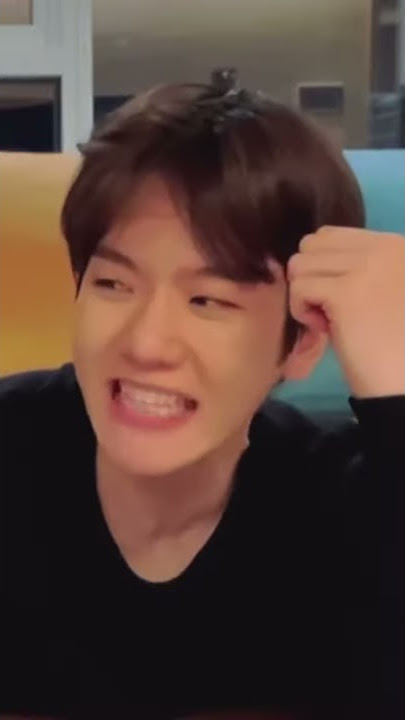 [Funny] Baekhyun imitates Penthouse XD