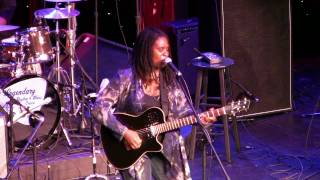 Ruthie Foster LRBC 2010 "Heal Yourself" chords