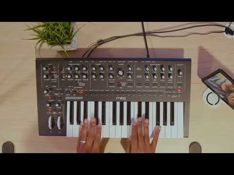 This is my NEW FAVORITE Toy! | Building A Patch From Scratch On The Moog Messenger |