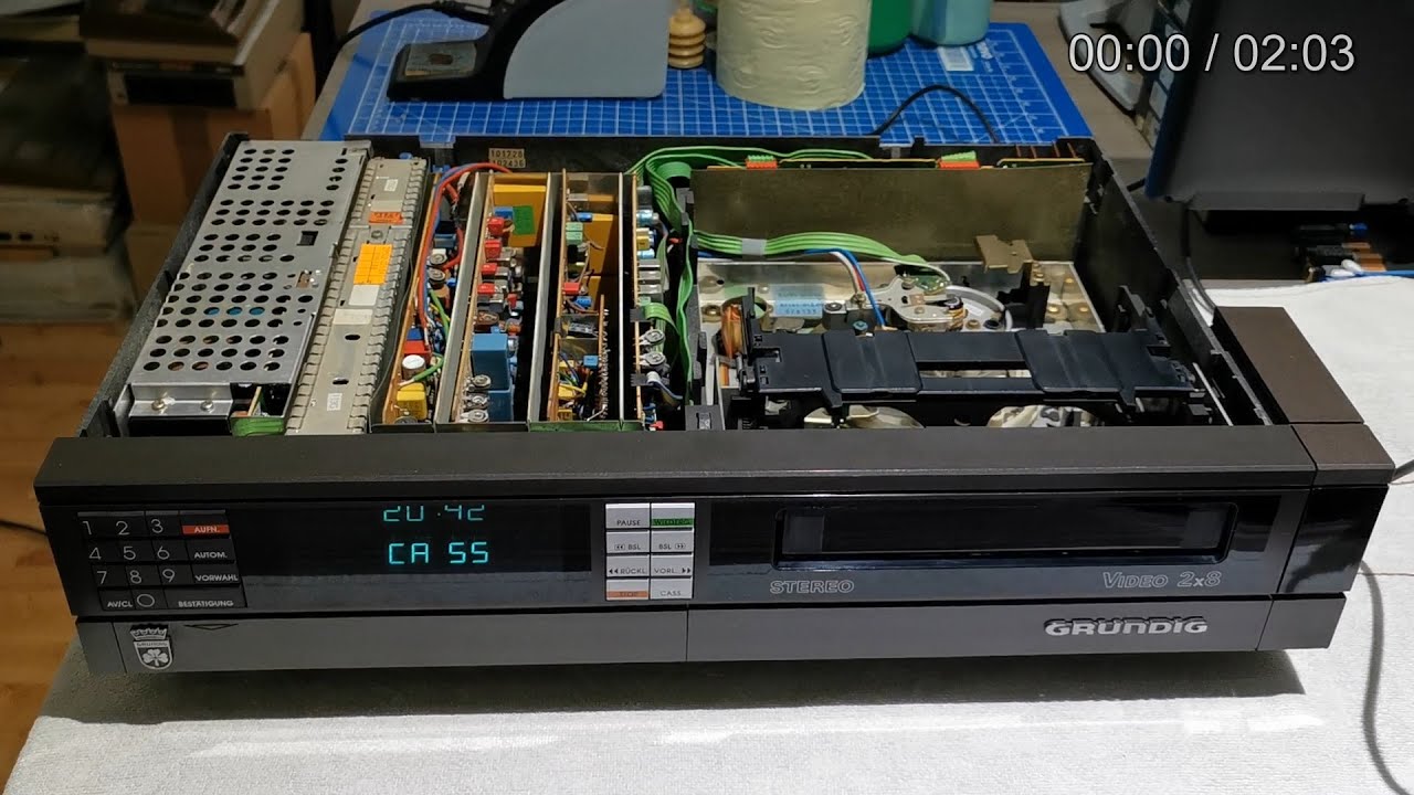 V2000 Grundig 2280 intern - YouTube